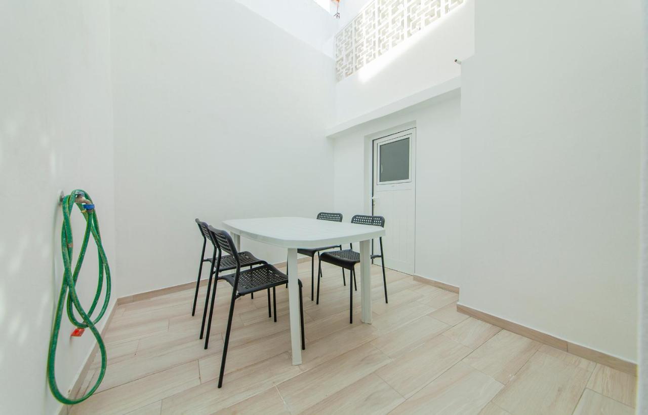 B21 - Oliveira Cozy Flat Lejlighed Lagos Eksteriør billede